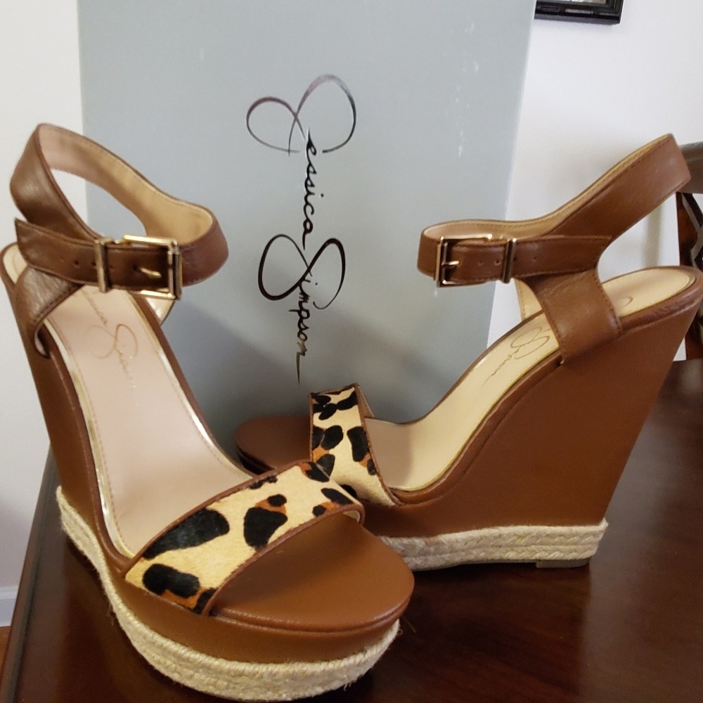 Jessica Simpson Ashella Wedge
